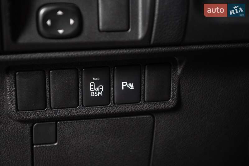 Седан Lexus ES 2015 в Одесі