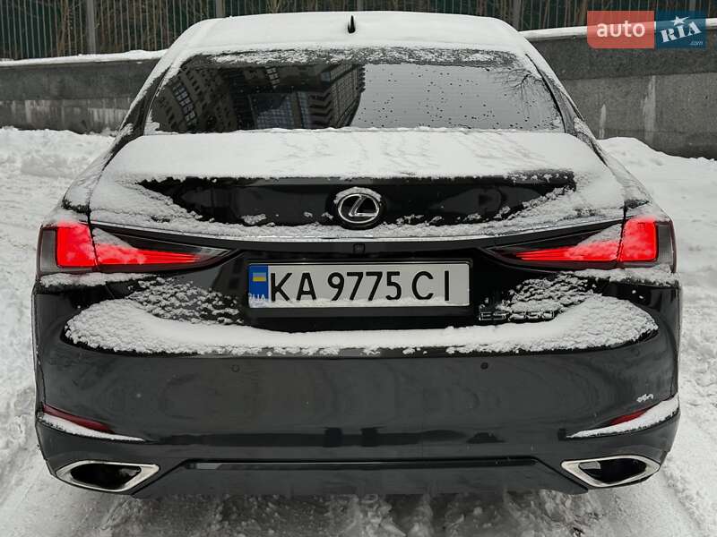 Седан Lexus ES 2018 в Києві фото 10 Седан Lexus ES 2018 в Києві
