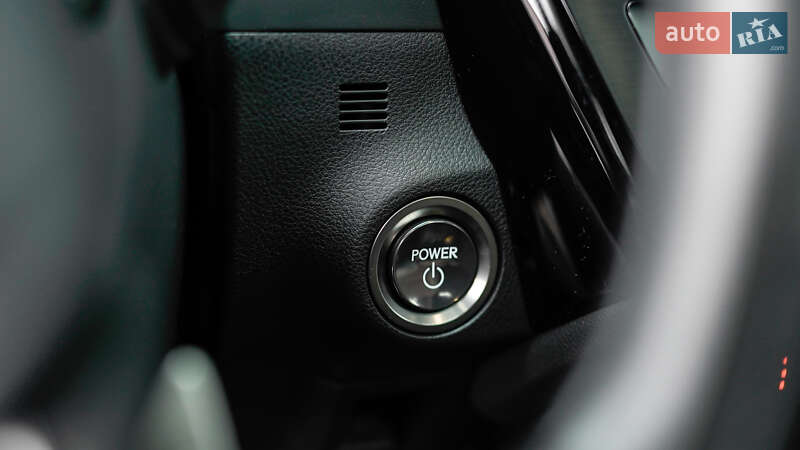 Седан Lexus ES 2024 в Львові