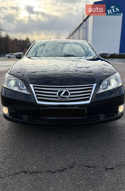 Седан Lexus ES 2011 в Днепре