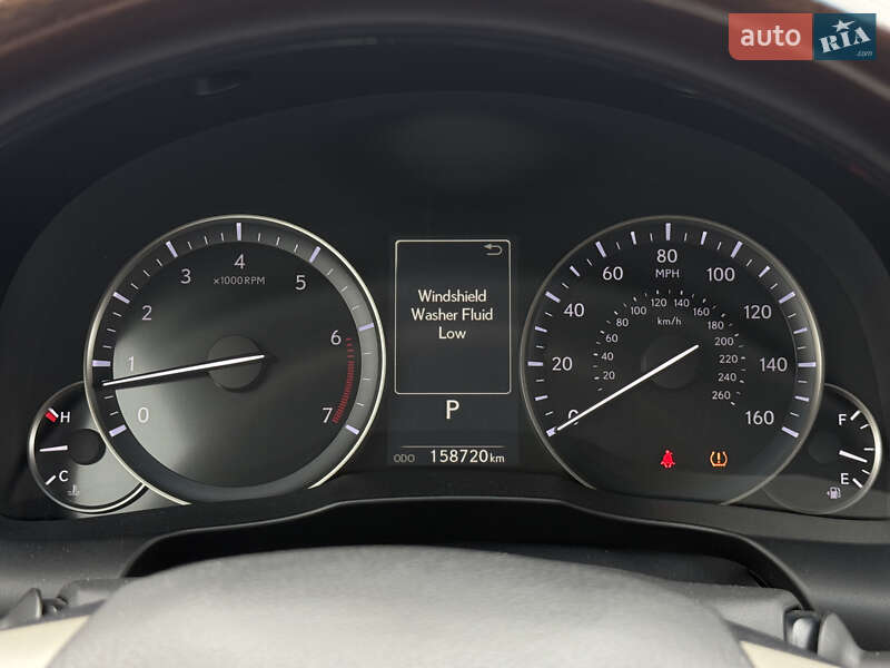 Седан Lexus ES 2016 в Києві