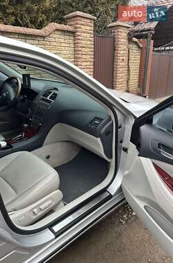 Седан Lexus ES 2007 в Черновцах