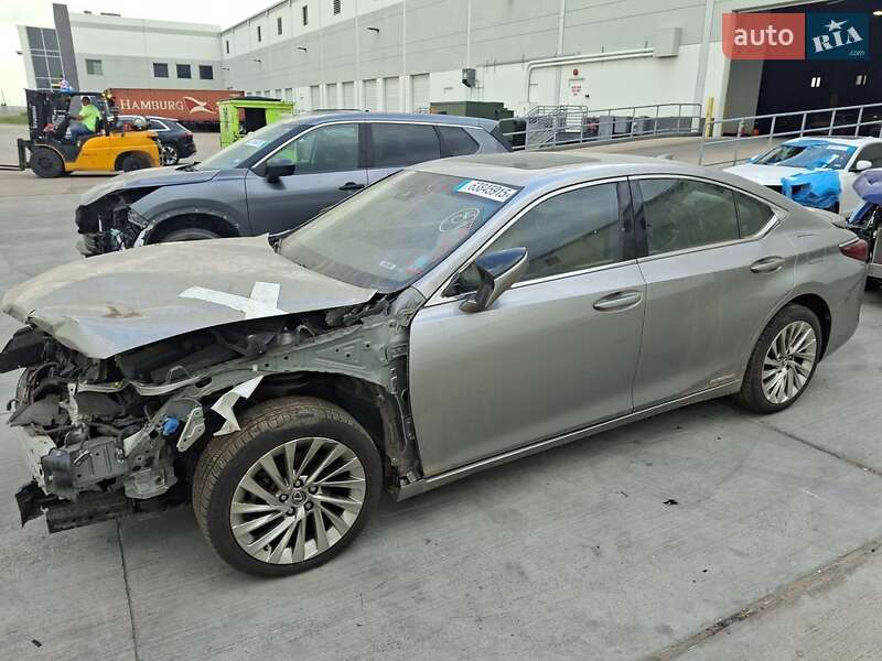 Седан Lexus ES 2019 в Києві фото 3 Седан Lexus ES 2019 в Києві