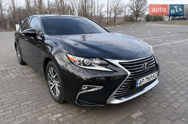 Седан Lexus ES 2017 в Запорожье