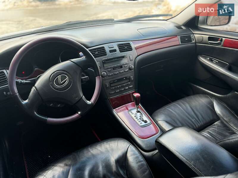 Седан Lexus ES 2002 в Тернополі фото 12 Седан Lexus ES 2002 в Тернополі