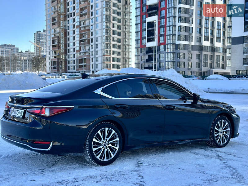 Седан Lexus ES 2020 в Киеве фото 15 Седан Lexus ES 2020 в Киеве