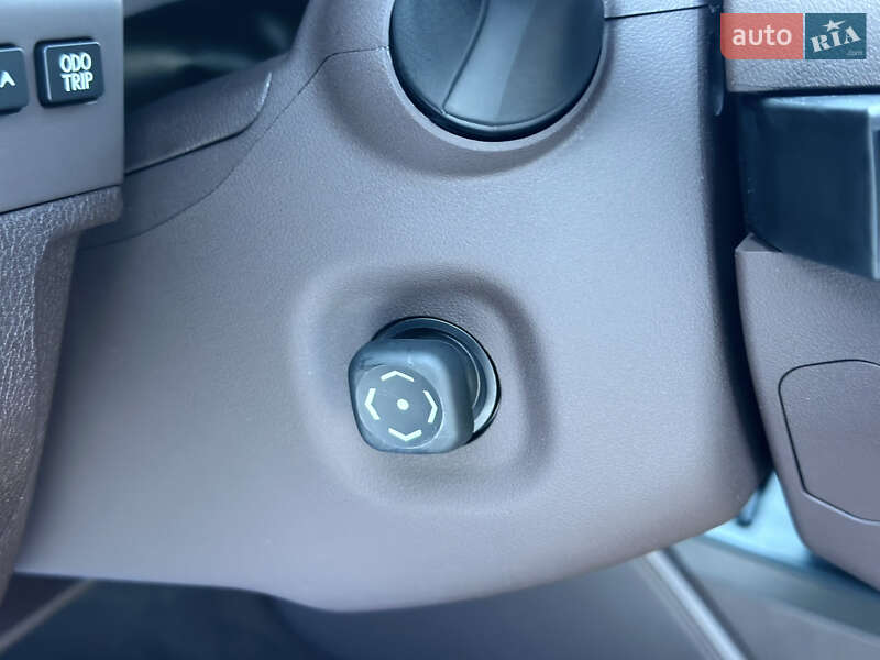 Седан Lexus ES 2020 в Киеве фото 65 Седан Lexus ES 2020 в Киеве