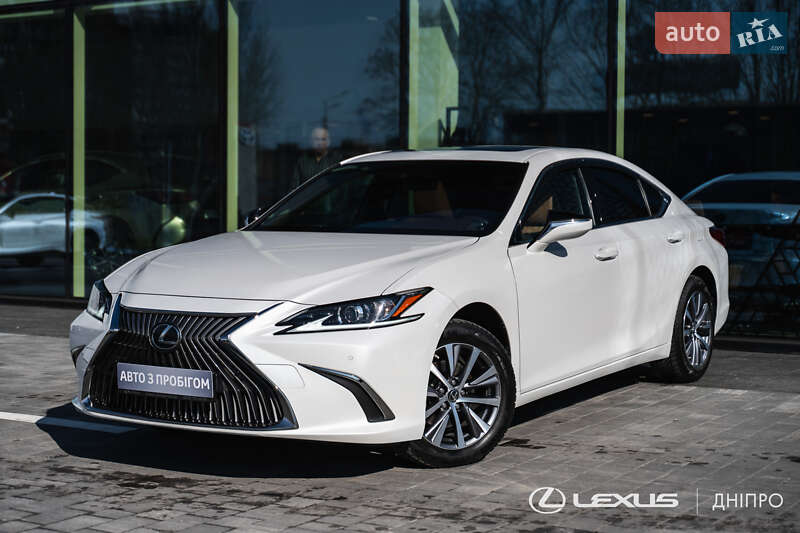 2020 Lexus ES, VIN JTHB11B1202023817:plate — фото 1 (autoria)