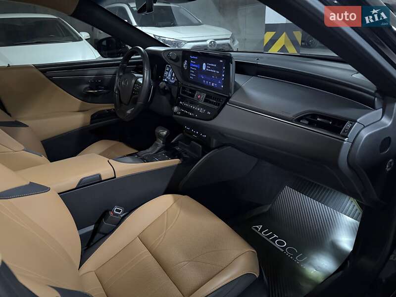 Седан Lexus ES 2022 в Дніпрі фото 34 Седан Lexus ES 2022 в Дніпрі