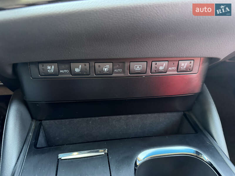 Седан Lexus ES 2023 в Киеве фото 18 Седан Lexus ES 2023 в Киеве