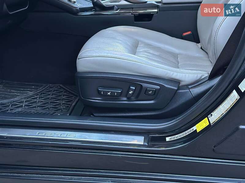 Седан Lexus ES 2016 в Одессе