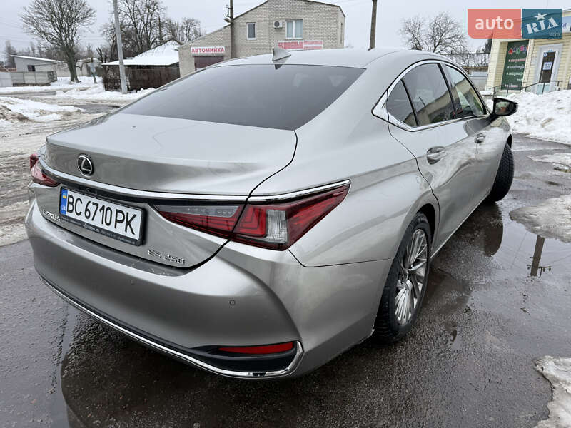 Седан Lexus ES 2020 в Кременчуге фото 4 Седан Lexus ES 2020 в Кременчуге