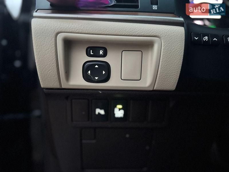 Седан Lexus ES 2015 в Одессе