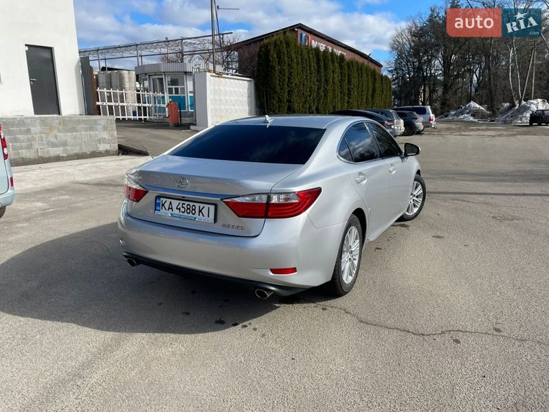 Седан Lexus ES 2014 в Киеве фото 21 Седан Lexus ES 2014 в Киеве