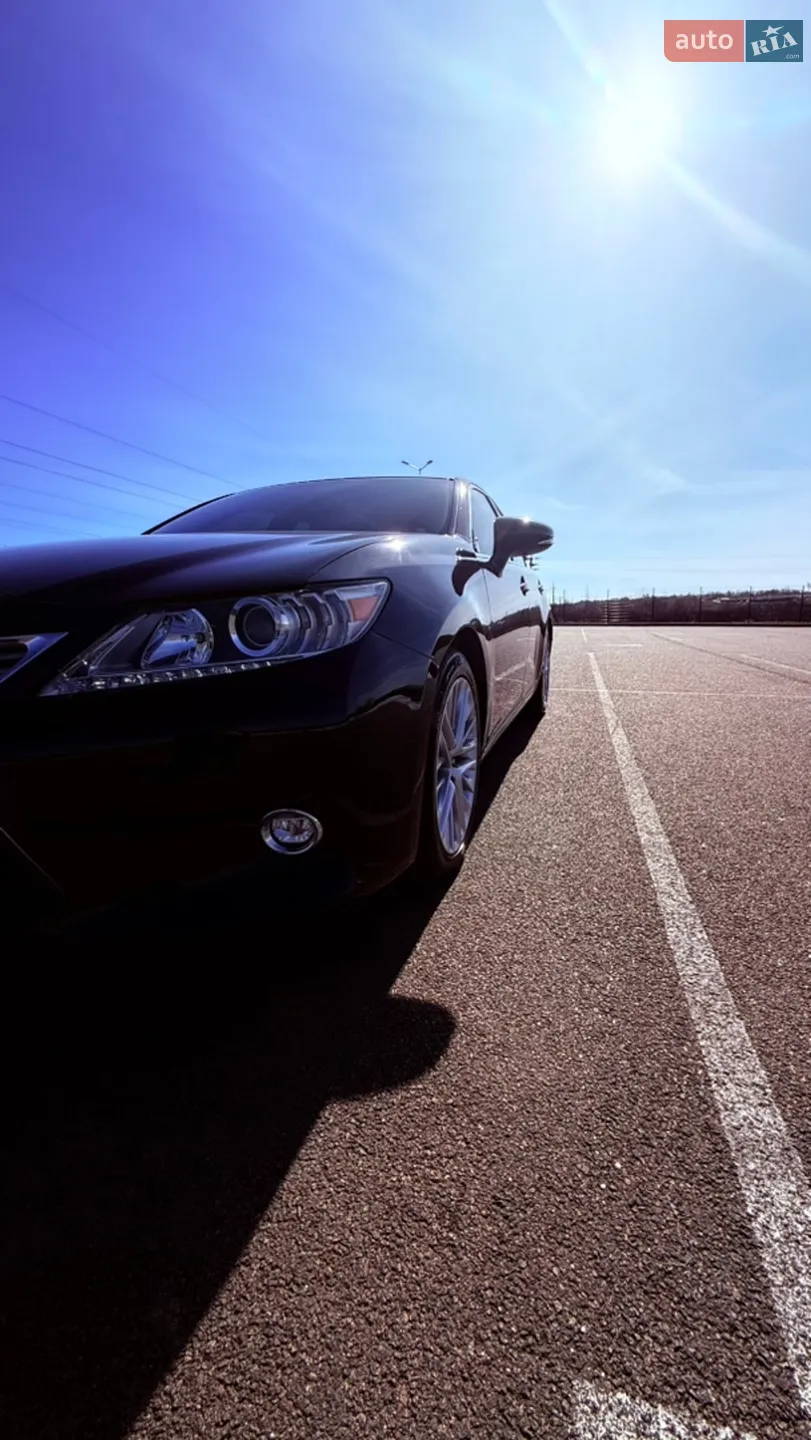 2015 Lexus ES - мініатюра 2
