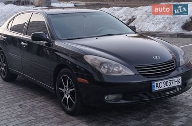 Седан Lexus ES 2004 в Горохові