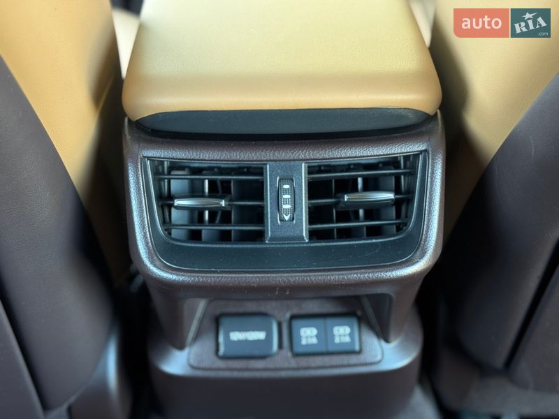 Седан Lexus ES 2020 в Києві фото 27 Седан Lexus ES 2020 в Києві