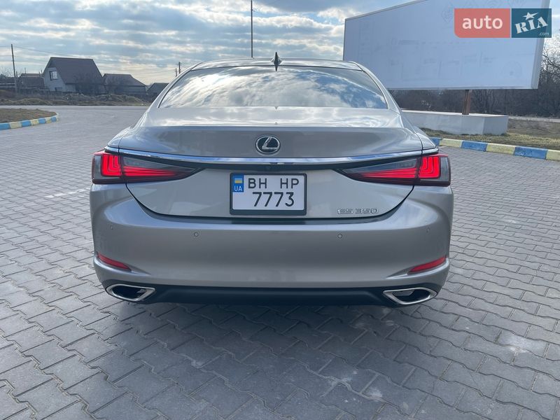 Седан Lexus ES 2020 в Одессе