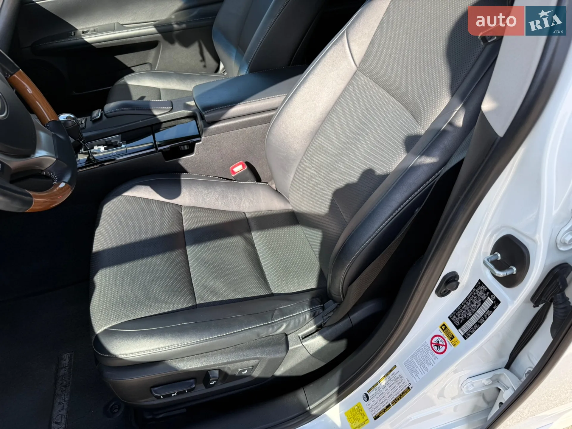 2013 Lexus ES - мініатюра 16