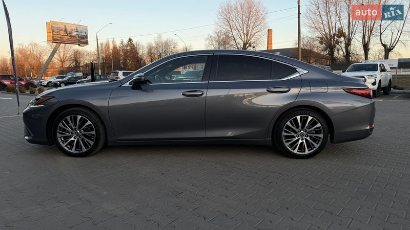 Седан Lexus ES 2020 в Житомире