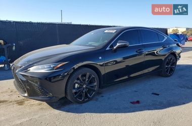 Lexus ES 2023
