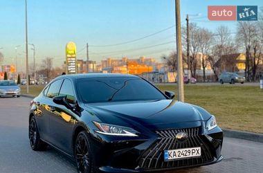 Седан Lexus ES 2021 в Киеве