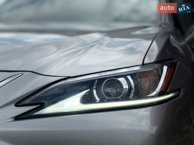 Седан Lexus ES 2020 в Києві фото 7 Седан Lexus ES 2020 в Києві