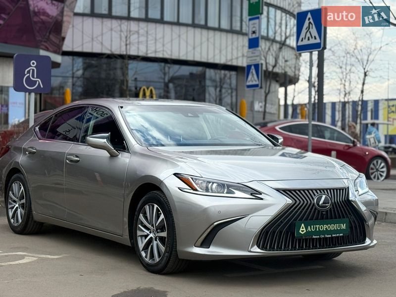 Седан Lexus ES 2020 в Києві фото 11 Седан Lexus ES 2020 в Києві