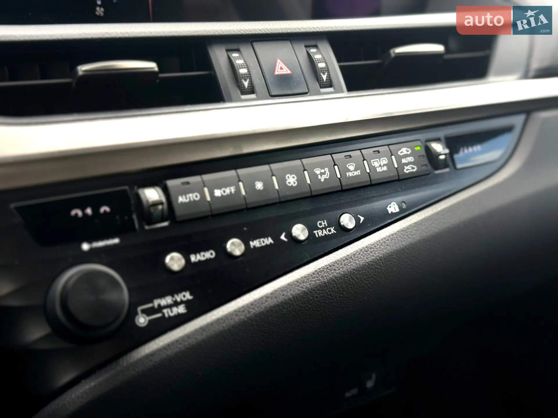 2020 Lexus ES - мініатюра 55