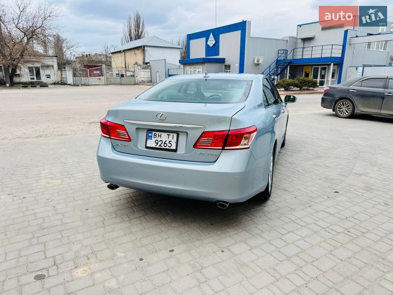 Седан Lexus ES 2010 в Николаеве