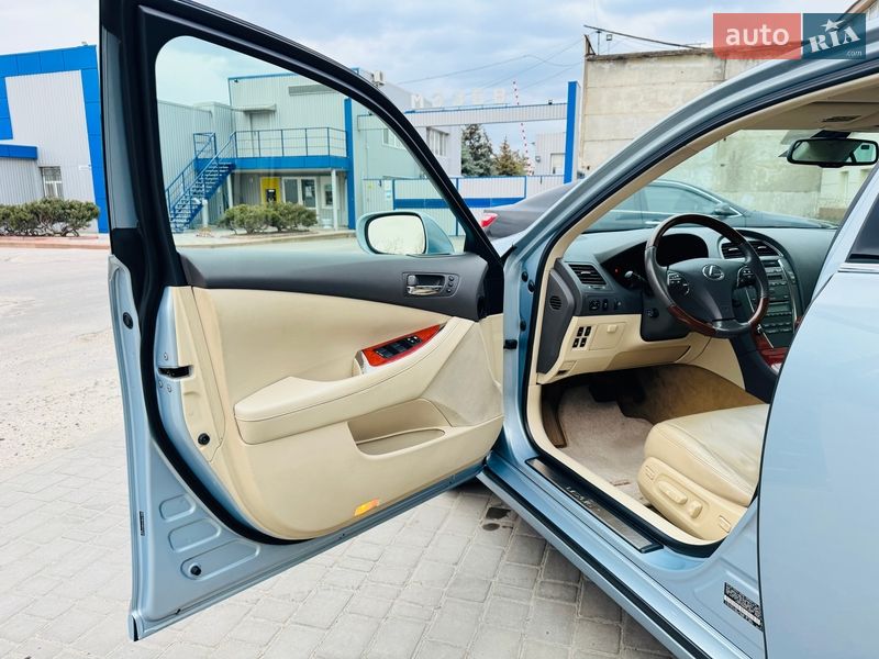 Седан Lexus ES 2010 в Николаеве