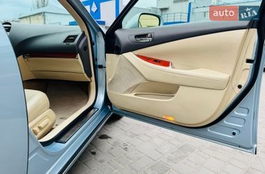 Седан Lexus ES 2010 в Николаеве