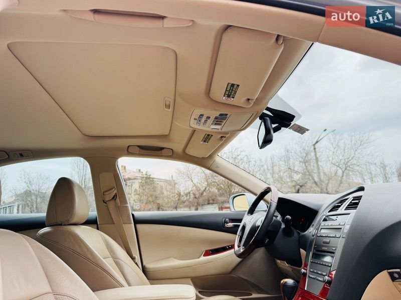 Седан Lexus ES 2010 в Николаеве