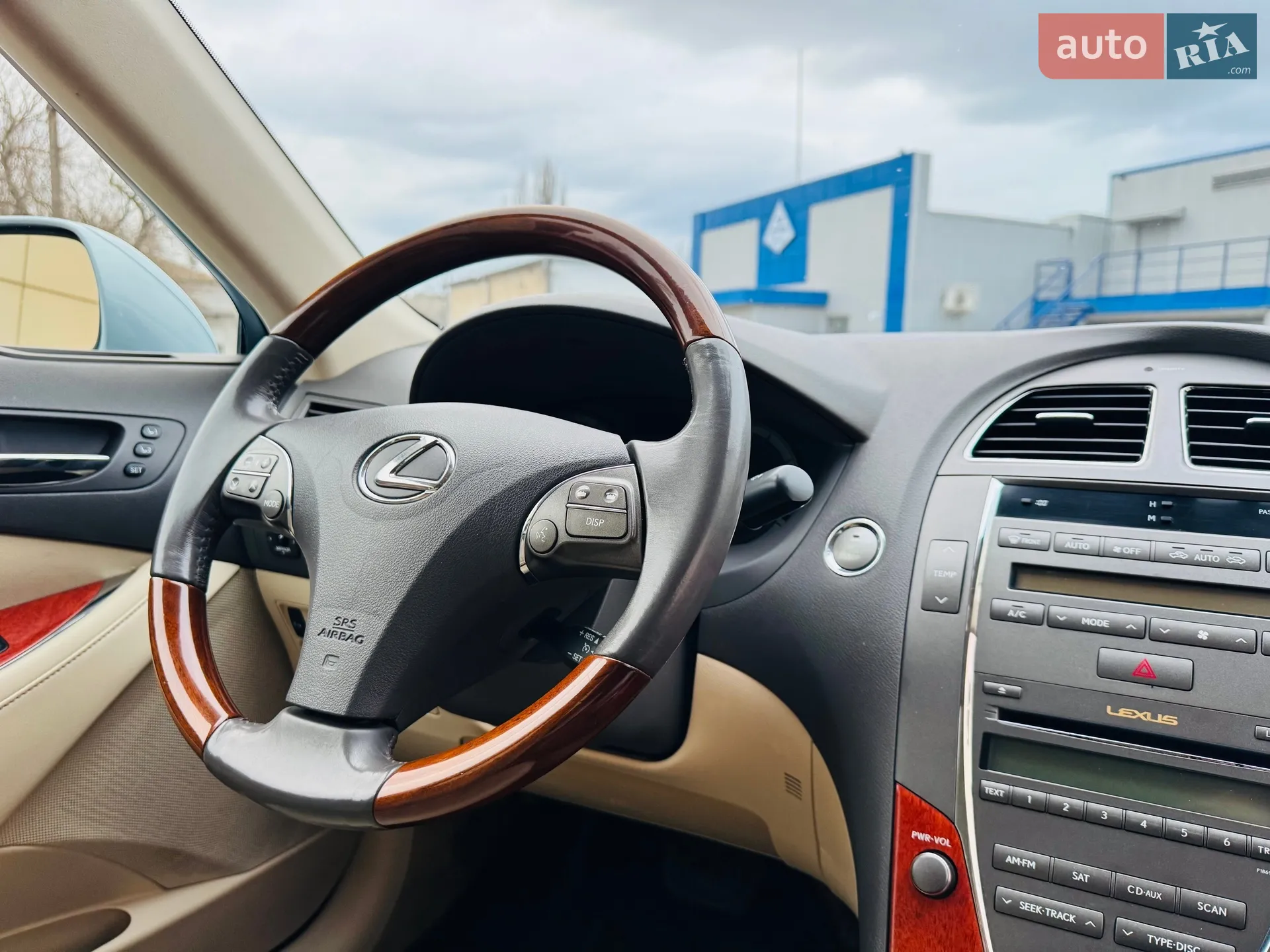 2010 Lexus ES - мініатюра 46