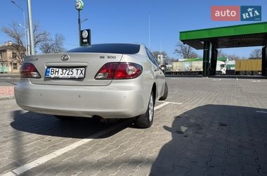 Седан Lexus ES 2003 в Одессе