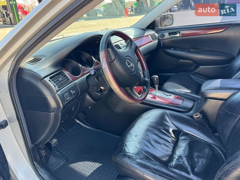 Седан Lexus ES 2003 в Одессе