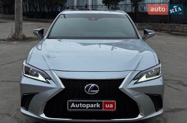 Седан Lexus ES 2023 в Киеве