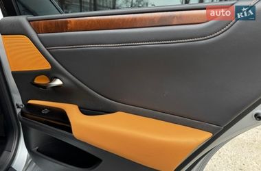 Седан Lexus ES 2023 в Киеве