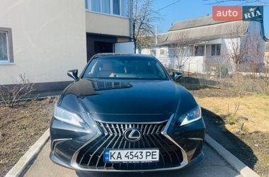 Седан Lexus ES 2021 в Киеве