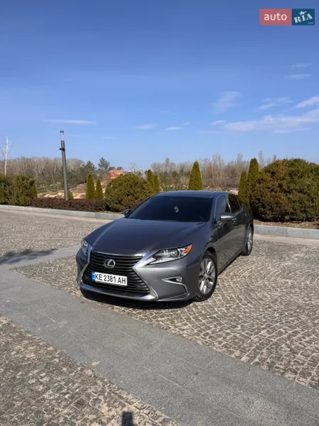 Lexus ES 2013