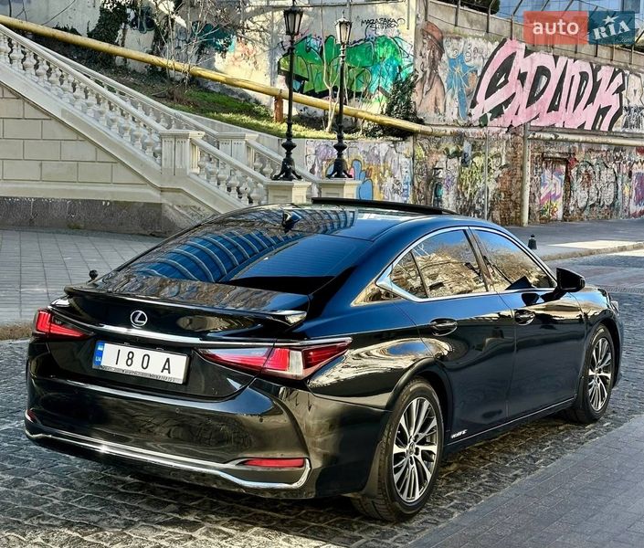 Седан Lexus ES 2019 в Одессе