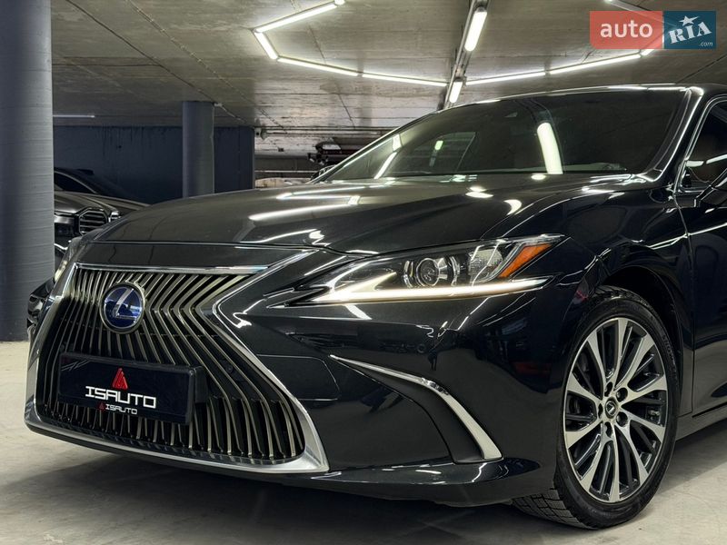 Седан Lexus ES 2019 в Одессе