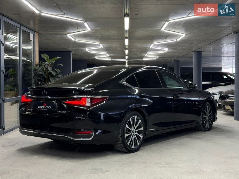 Седан Lexus ES 2019 в Одессе