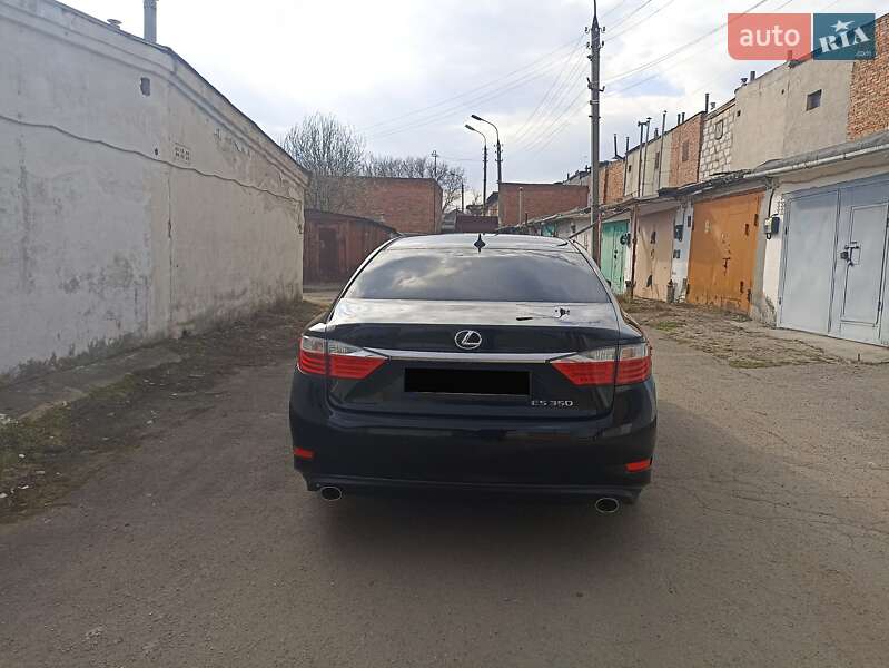 Седан Lexus ES 2014 в Хмельницком