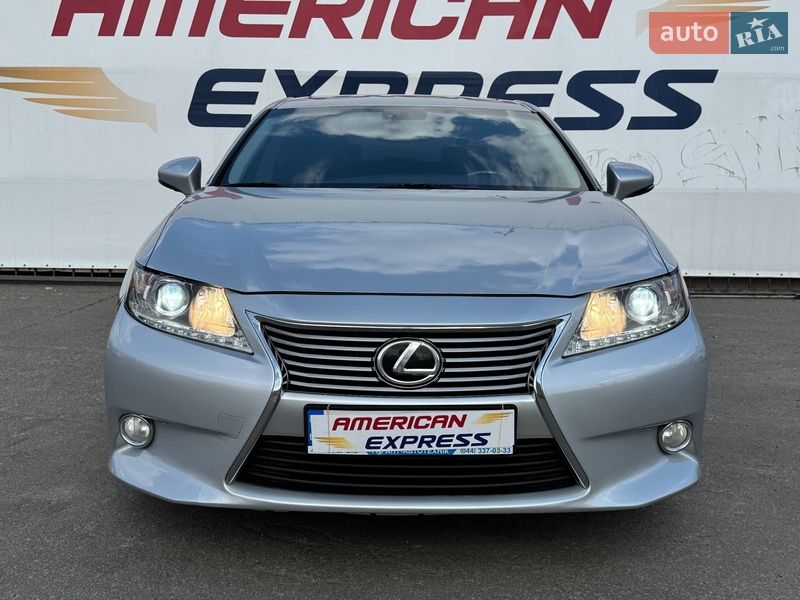 Седан Lexus ES 2014 в Києві фото 3 Седан Lexus ES 2014 в Києві
