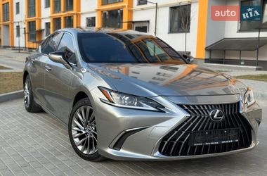 Седан Lexus ES 2023 в Вінниці