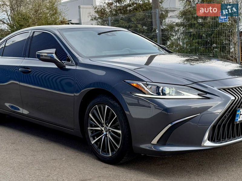 Седан Lexus ES 2023 в Львове фото 15 Седан Lexus ES 2023 в Львове