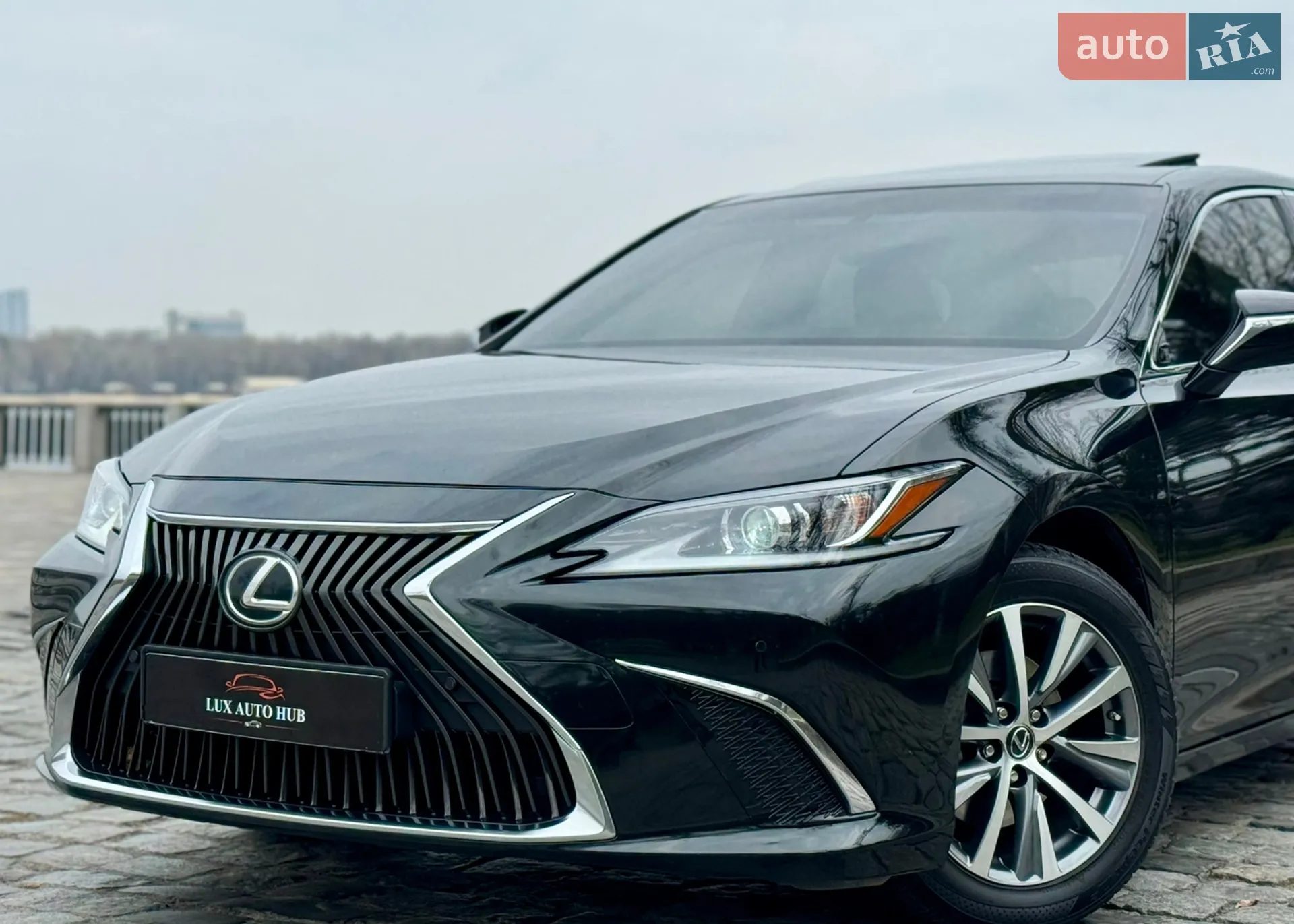 2018 Lexus ES - мініатюра 10
