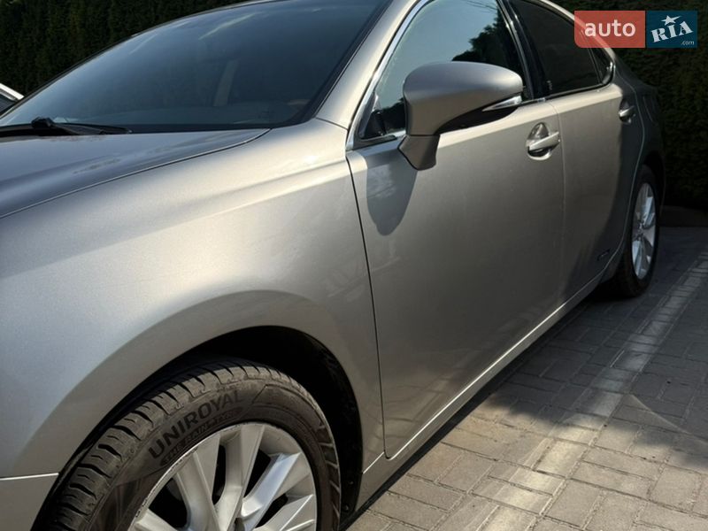 Седан Lexus ES 2015 в Львові фото 8 Седан Lexus ES 2015 в Львові