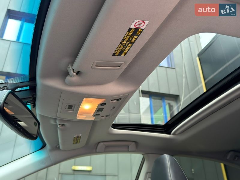 Седан Lexus ES 2014 в Києві